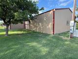 602 Young Street - Photo 4