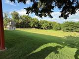 602 Young Street - Photo 6