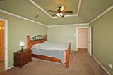 2604 Hawthorne Drive - Photo 15