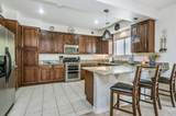 1102 Shiraz Boulevard - Photo 10