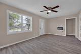 1000 Banks Street - Photo 6