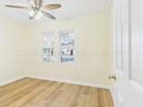 529 Wells Street - Photo 10