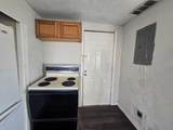 711 Roberts Street - Photo 3