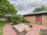 2537 Duncan Street - Photo 40