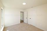 9901 Heartland Avenue - Photo 16