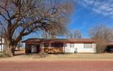 1004 Gober Street - Photo 2