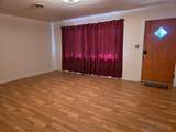 1004 Gober Street - Photo 5