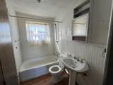 4407 Brown Avenue - Photo 20