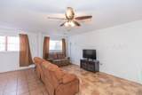 902 Gardenia Street - Photo 3