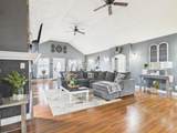 209 Texas Street - Photo 3