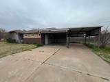 300 Avenue E - Photo 14