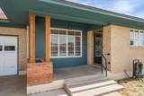 810 Charles - Photo 1