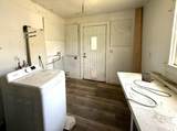 806 Frost Street - Photo 14