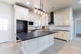 810 Houston Street - Photo 9