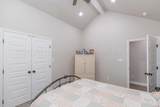 911 White Tail Lane - Photo 33