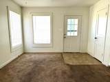 1604 Yows Street - Photo 3
