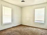 1604 Yows Street - Photo 7