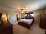 415 Mesquite Avenue - Photo 44