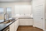 9801 Heartland Avenue - Photo 8