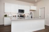 2908 Farmhouse Avenue - Photo 5
