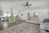 5401 Petersen Road - Photo 6
