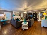 1232 Crockett Street - Photo 2