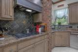 7900 London Court - Photo 11