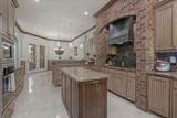 7900 London Court - Photo 13