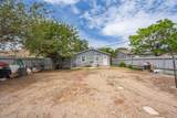 2406 Brook Avenue - Photo 17