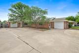 5305& 5301 Raindrop Lane - Photo 15