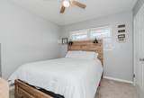 2313 Mary-Ellen Street - Photo 16
