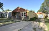 516 Nelson Street - Photo 2