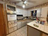 521 Dwight Street - Photo 3