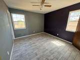 1015 Pecan Street - Photo 10