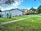 1010 Baylor Street - Photo 2