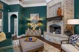 6404 Parkwood Place - Photo 7