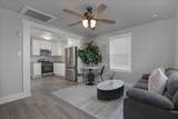 406 Crockett Street - Photo 5