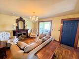 221 Baylor Street - Photo 4