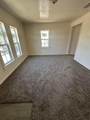 1636 Nelson Street - Photo 5