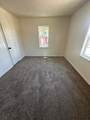 1636 Nelson Street - Photo 6