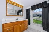 1000 Main Street - Photo 16