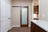9406 Shadow Bend Avenue - Photo 41