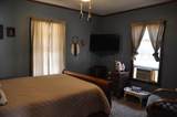 1017 Mary-Ellen Street - Photo 7