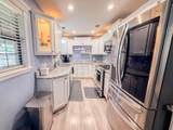 2121 Banks Street - Photo 29