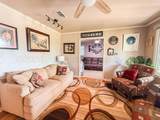 2121 Banks Street - Photo 7
