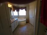 8400 Sandlewood Avenue - Photo 12