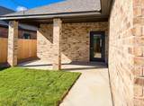 1502 Fox Hollow Avenue - Photo 2