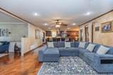 7104 Dreyfuss Road - Photo 9