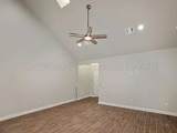 7617 Woodford Avenue - Photo 7