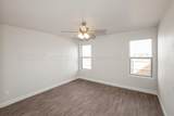 7627 Woodford Avenue - Photo 18